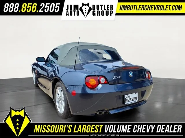 Used 2003  BMW 2.5i image 2