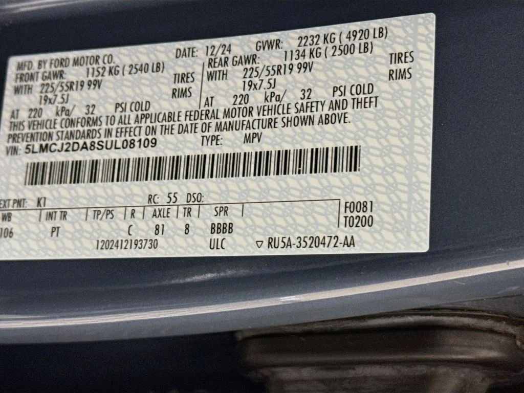 Used 2025 Blue Metallic Lincoln Reserve image 27
