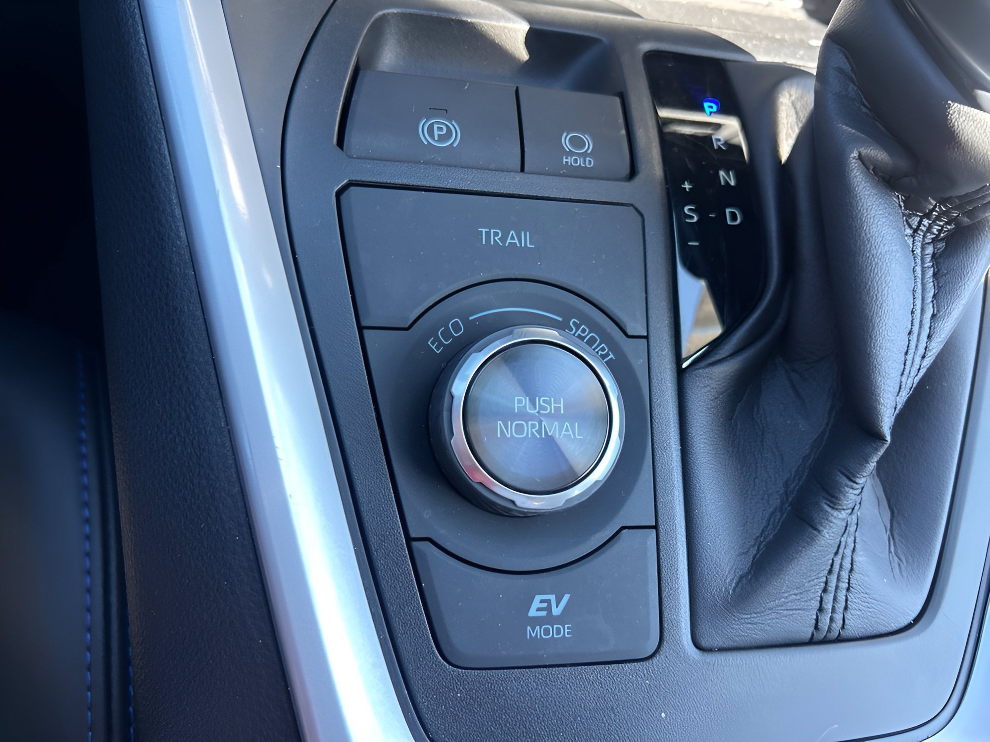 Used 2024 Midnight Black Metallic Toyota XSE image 31