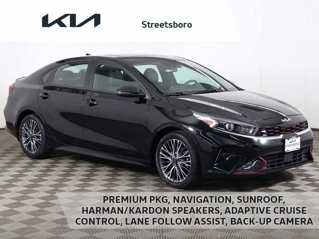 2023 Kia Forte GT-Line AT's photo