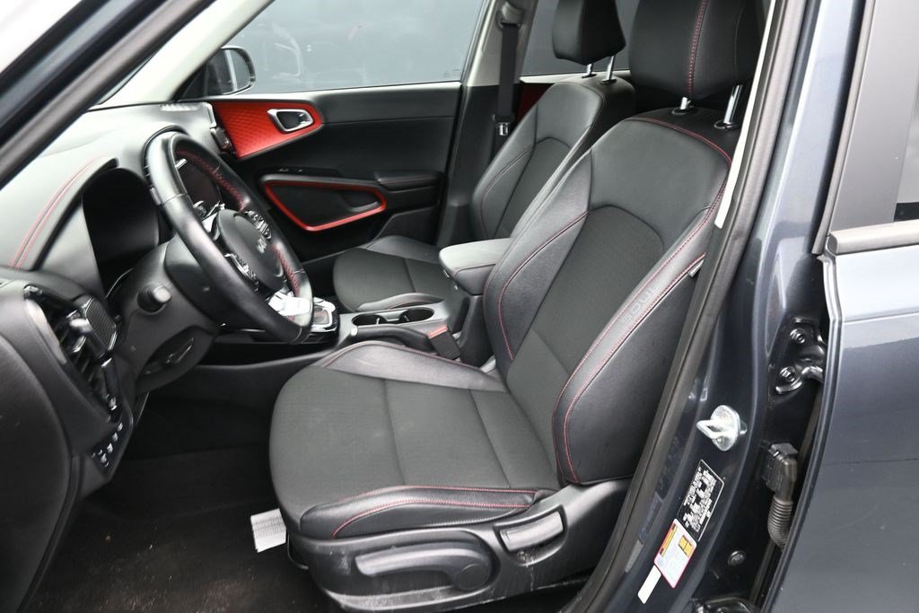 Used 2023 Gravity Gray Kia GT-Line image 14