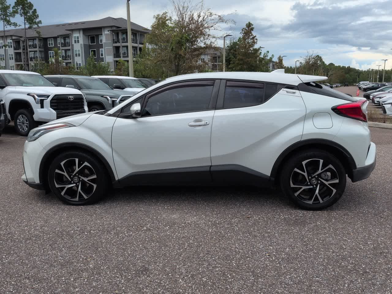 Used 2021 Blizzard Pearl Toyota XLE image 3