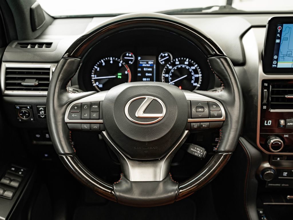 Used 2023 Atomic Silver Lexus 460 image 40