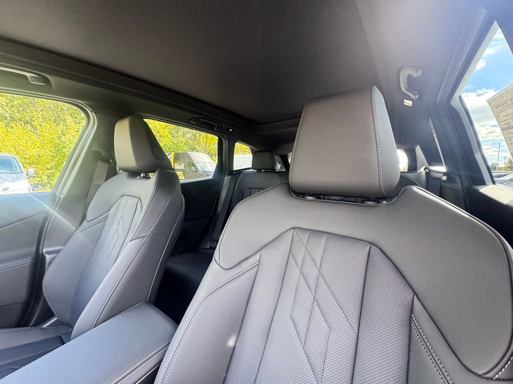Used 2026 Gray BMW 30 xDrive image 17
