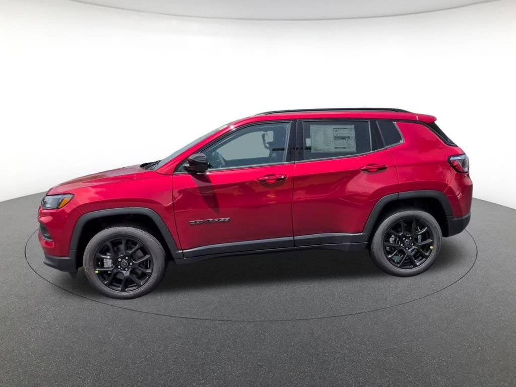 New 2026 Red Hot Pearl-Coat Exterior Paint Jeep Latitude image 10