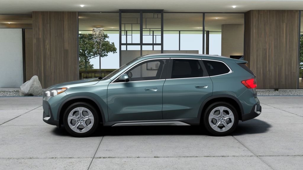 New 2026 Cape York Green Metallic BMW xDrive28i image 27