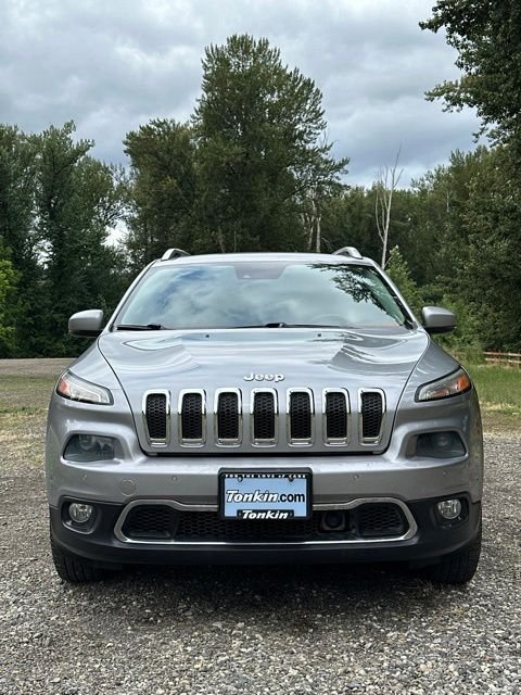Used 2014 Billet Silver Metallic Jeep Limited image 3