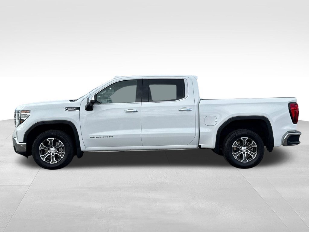 Used 2025 Summit White GMC SLT image 2
