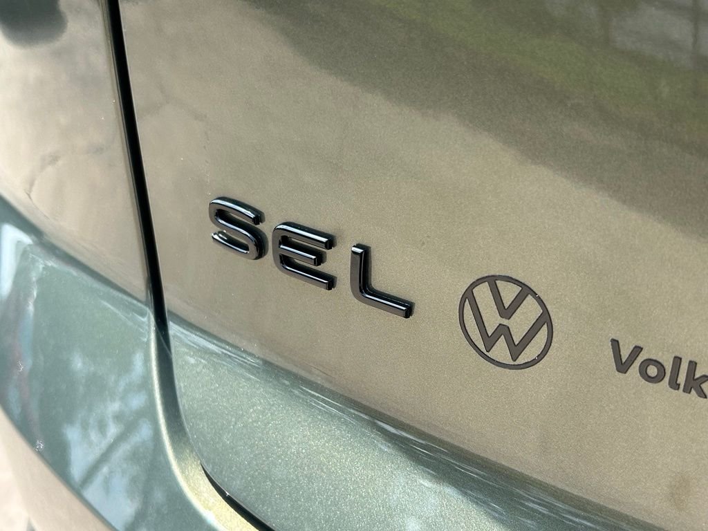 New 2026 Green Volkswagen 2.0T SEL R-Line Black image 44