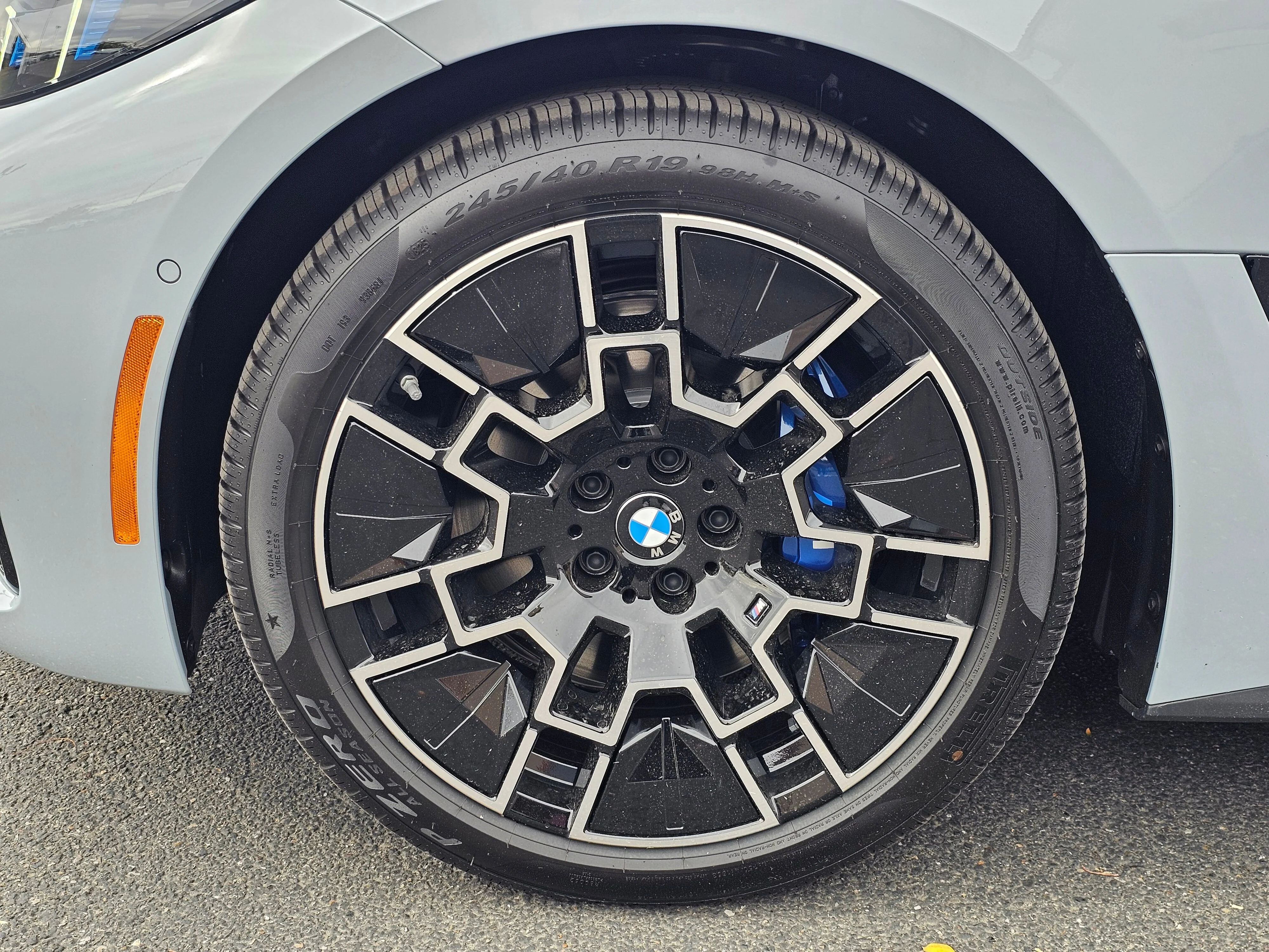 2026 BMW 4 Series 430i - Photo 8
