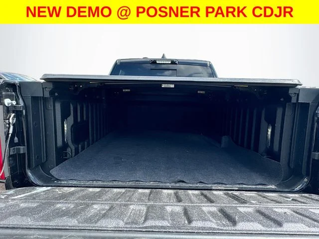 New 2026 Diamond Black Crystal Pearl-Coat Exterior Paint RAM Limited image 29