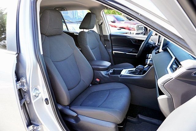 Used 2025 Silver Toyota LE image 11