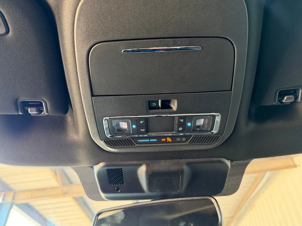 New 2026 Silver Metallic Ford Lariat image 29