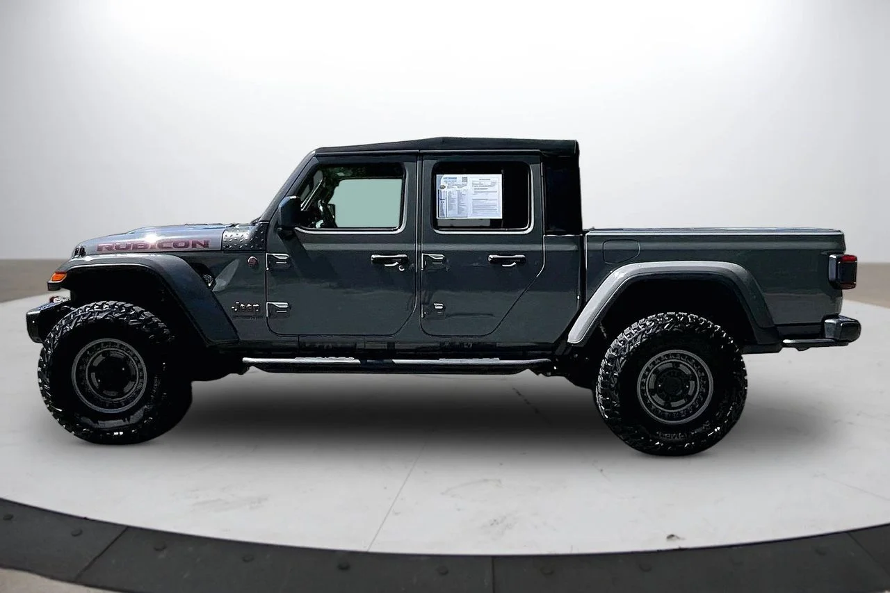 Certified Used 2021 Gray Jeep Rubicon image 5