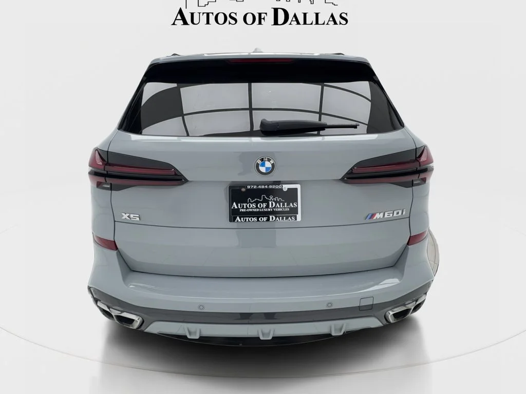 Used 2025 Gray BMW M60i image 9