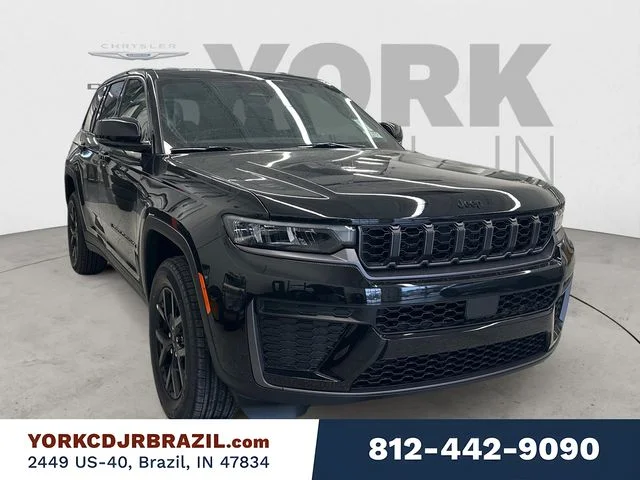 New 2026 Black Jeep Laredo Altitude image 7