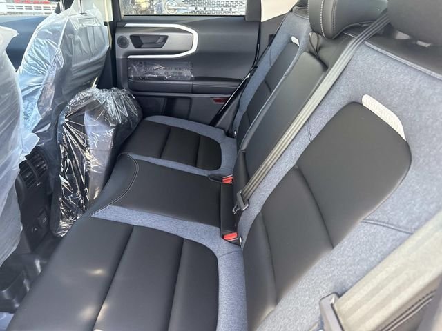 New 2025 Oxford White Ford Outer Banks® image 7