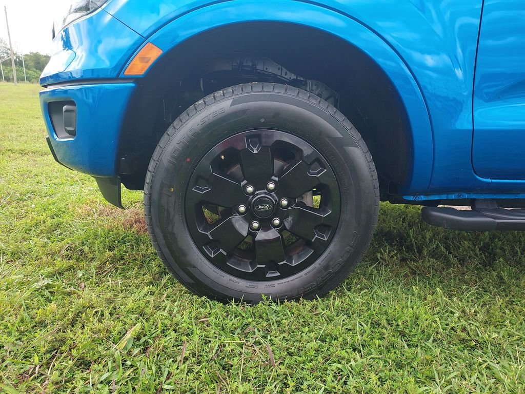 Used 2021 Blue Ford XLT image 10