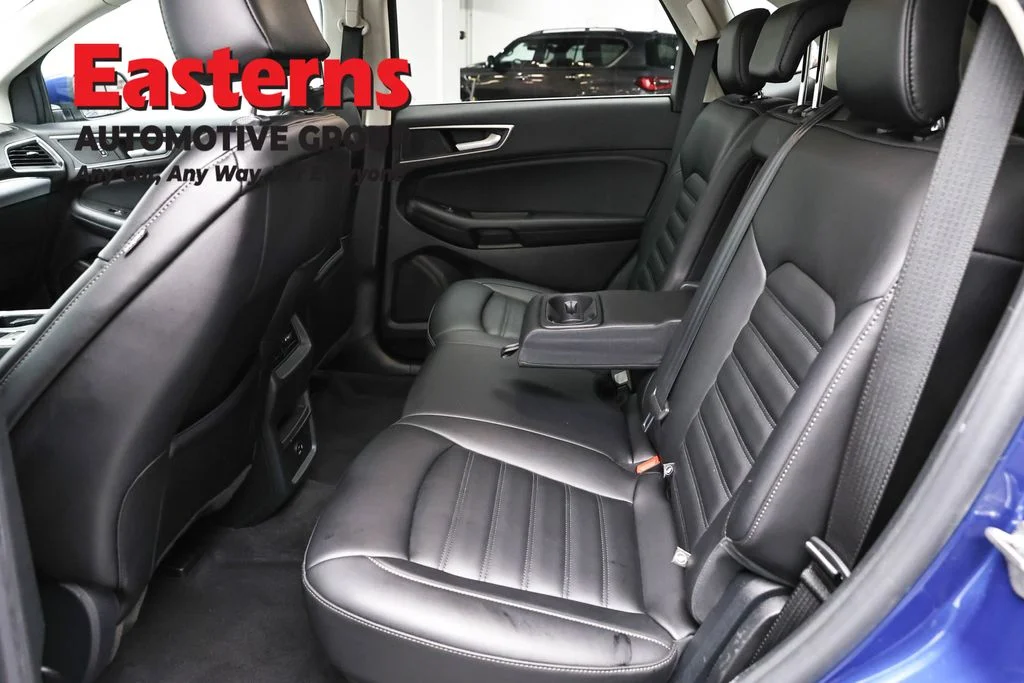 Used 2021 Blue Ford SEL image 20