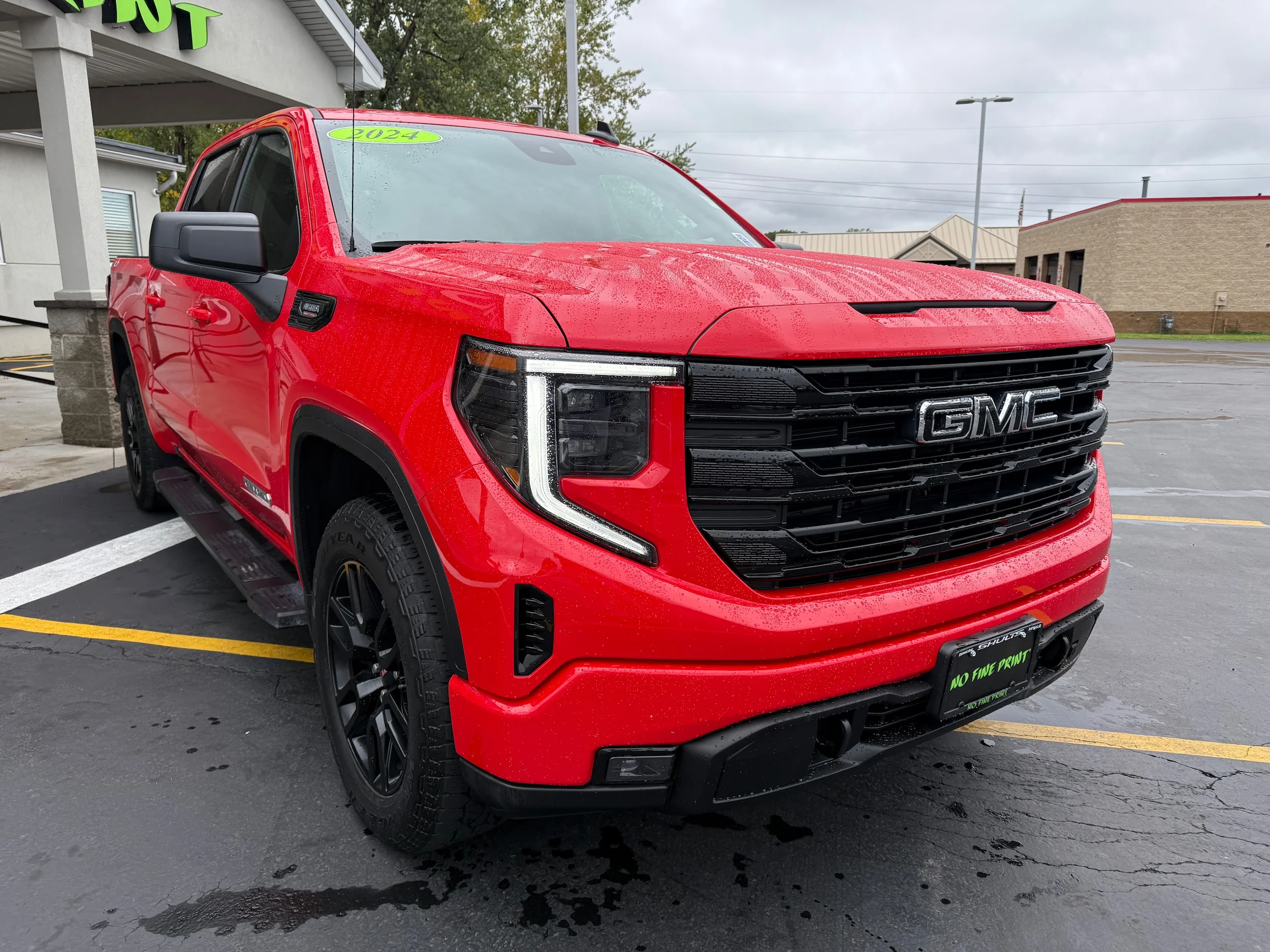 Used 2024 Red GMC Elevation image 8