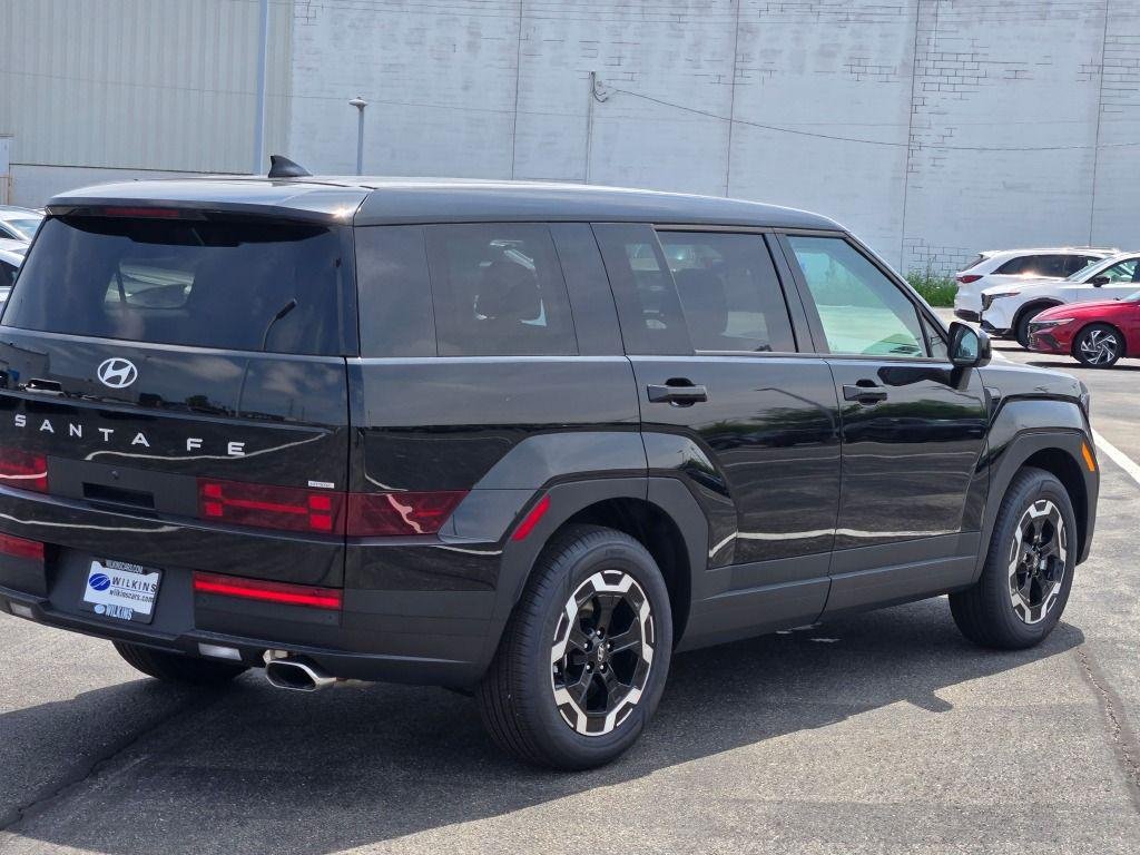New 2026 Phantom Black Hyundai SE AWD image 11