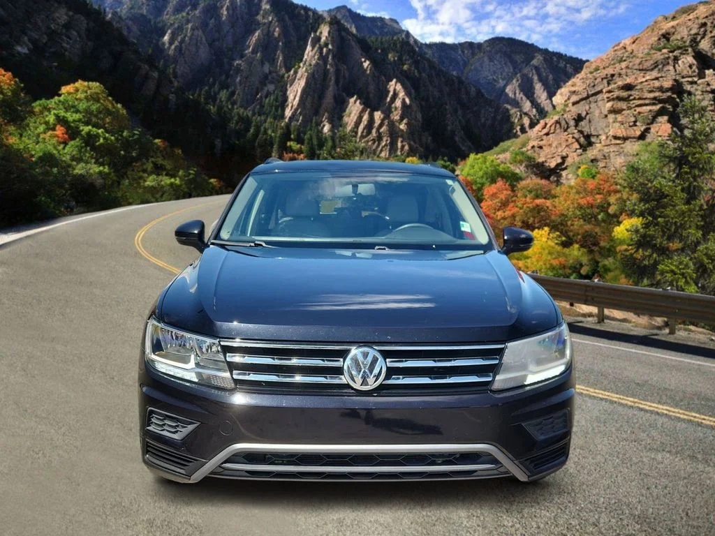 Used 2018 Black Volkswagen 2.0T S image 6