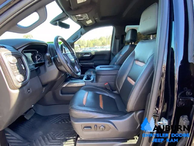 Used 2020 Black GMC AT4 image 32