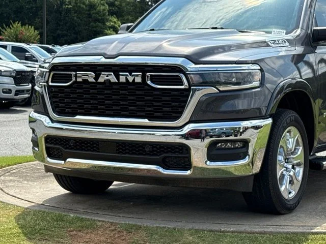 New 2026 Granite Crystal Metallic Clear-Coat Exterior Paint RAM Big Horn/Lone Star image 10