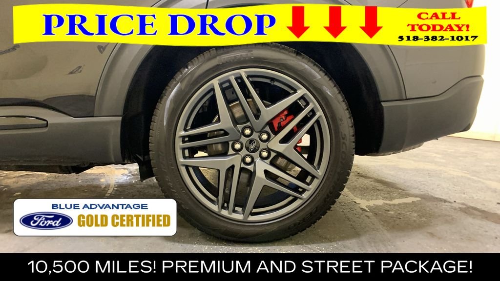 Certified Used 2025 Black Metallic Ford ST-Line image 24