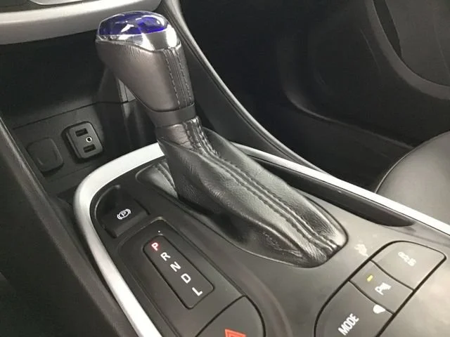 Used 2018 SATIN STEEL METALLIC Chevrolet LT image 10
