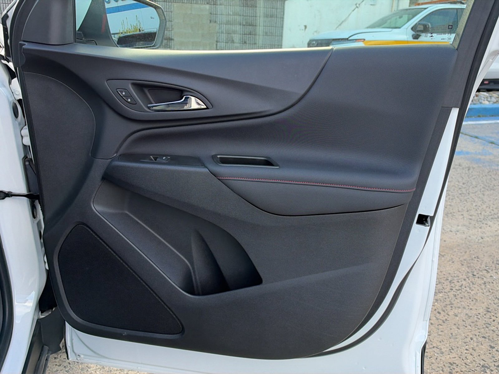 Used 2023 Summit White Chevrolet RS image 15