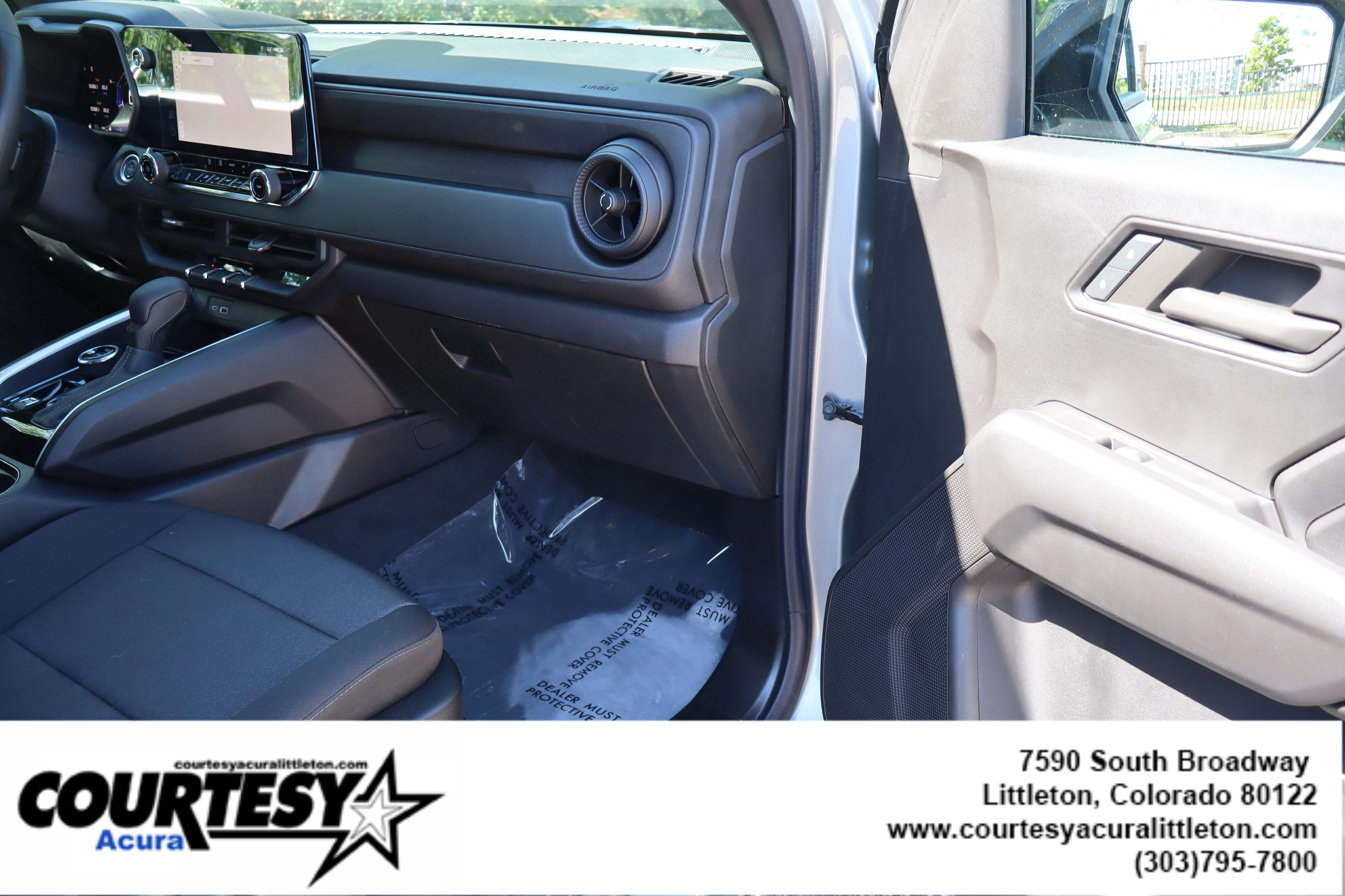 Used 2024 Sterling Gray Metallic Chevrolet 4WD Trail Boss image 33