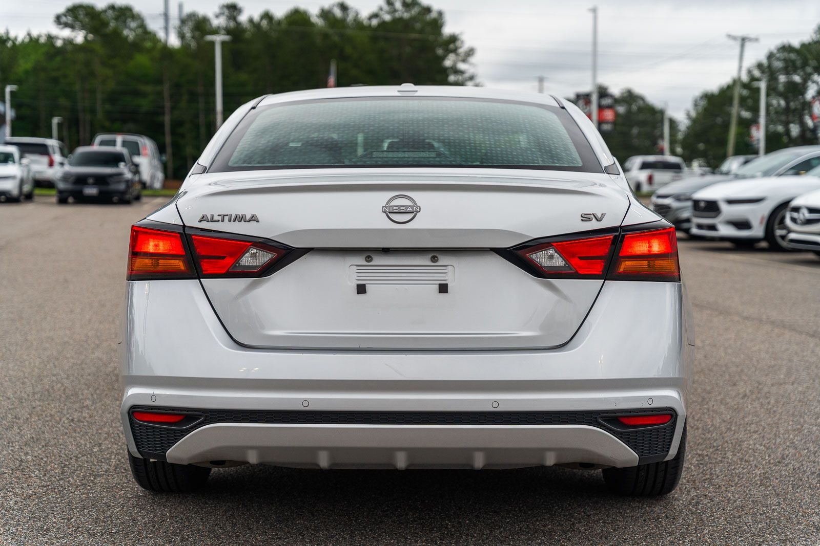 2024 Nissan Altima SV - Photo 6