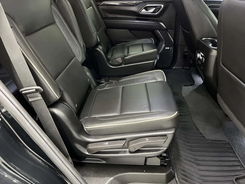 Certified Used 2022 Onyx Black GMC SLT image 29