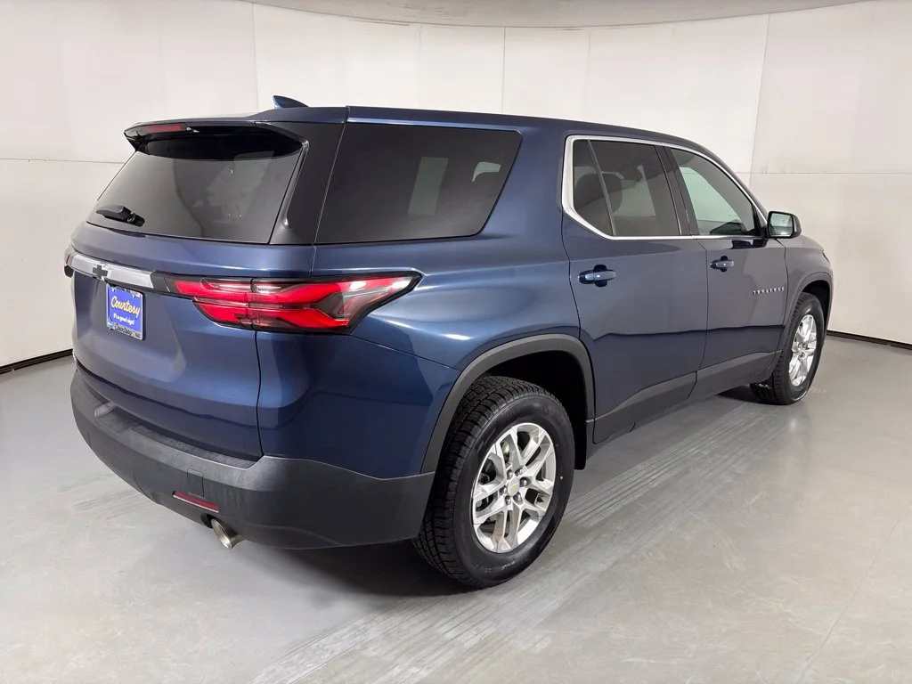 Used 2022 Blue Chevrolet LS image 10