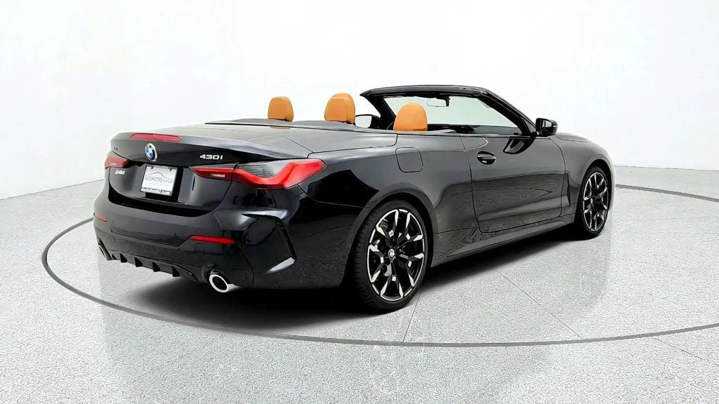 Used 2026 Black Sapphire Metallic BMW 430i xDrive Convertible w/ M Sport & Premium Pkgs image 5