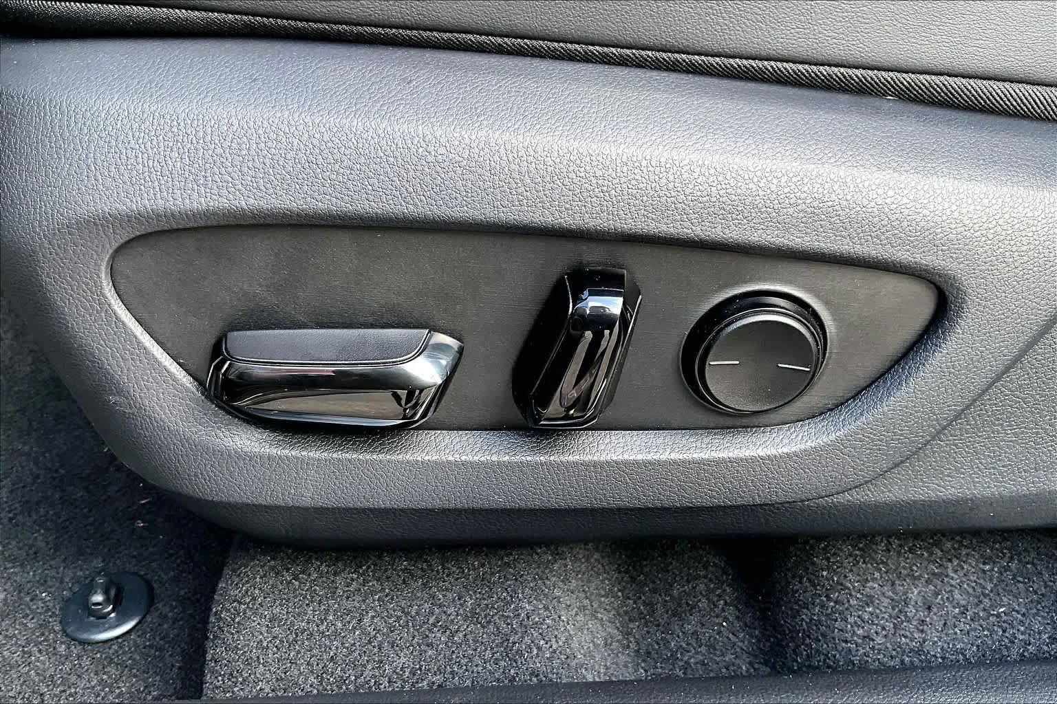 New 2026 Cloudburst Gray Lexus AWD image 15