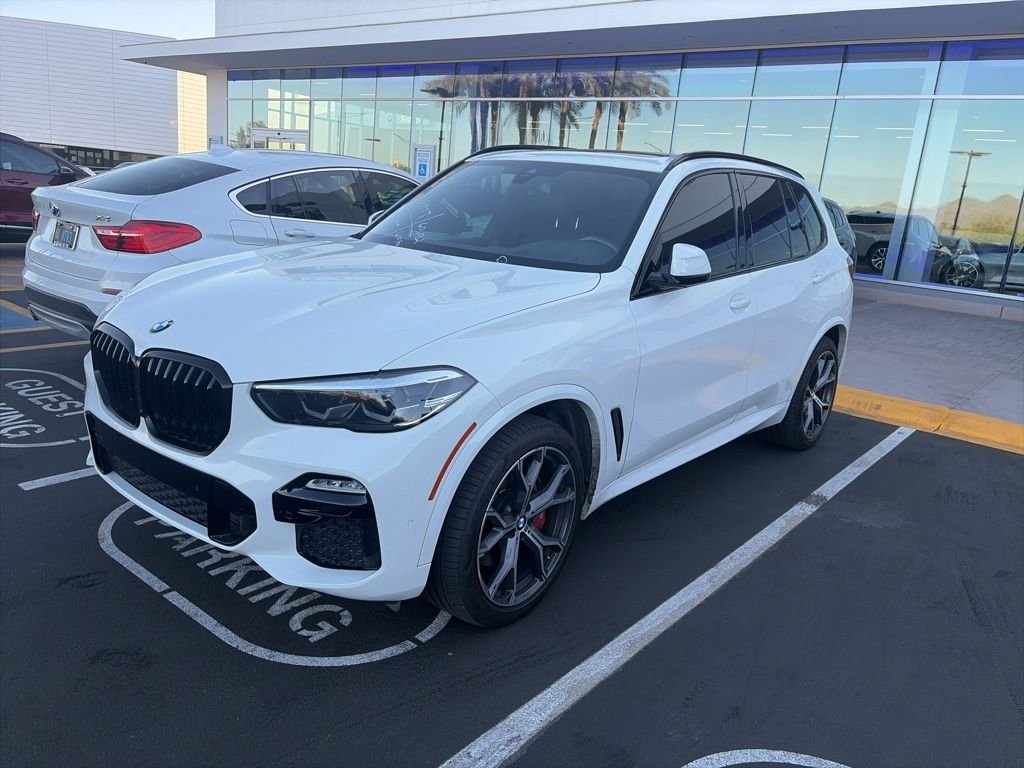 Used 2021 Alpine White BMW sDrive40i image 8