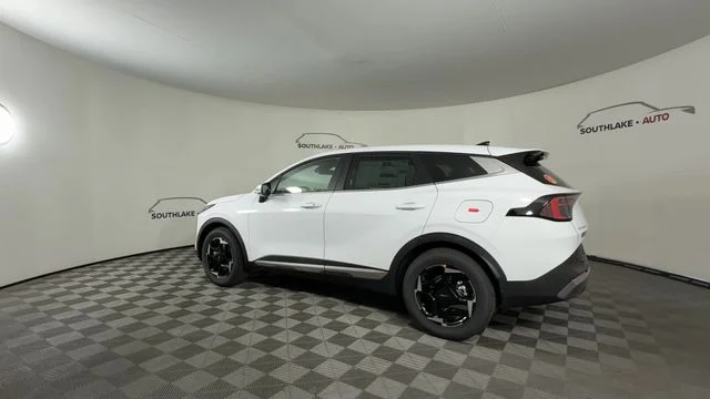New 2026 Glacial White Pearl Kia EX image 6