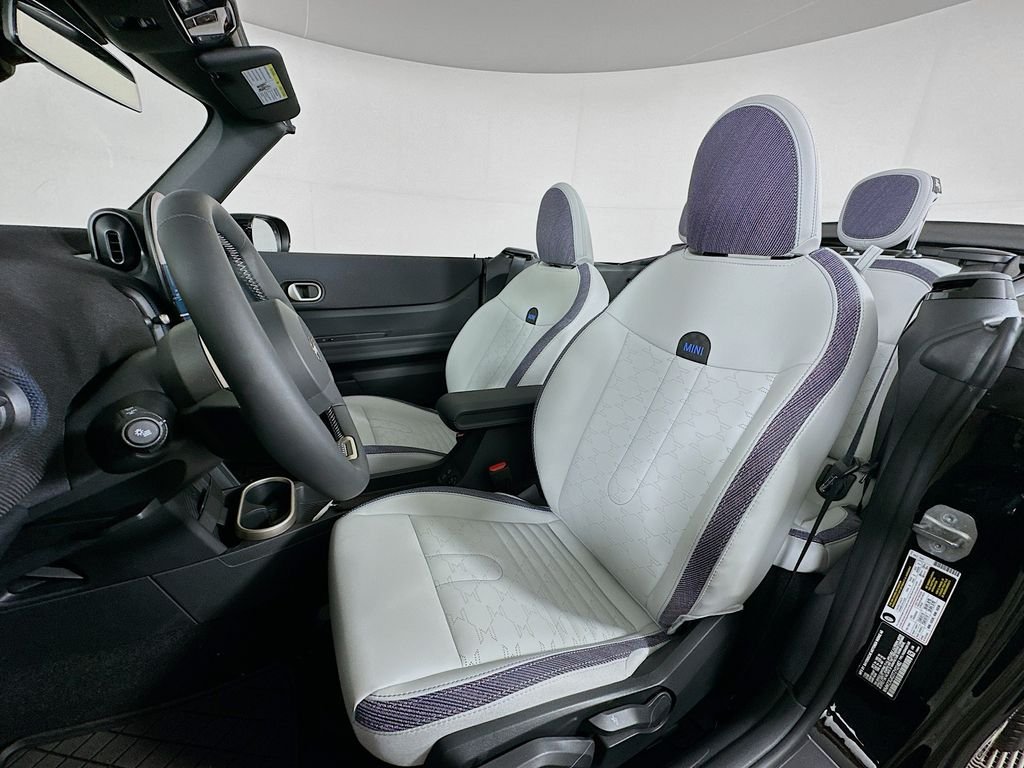 2026 MINI Convertible S - Photo 14