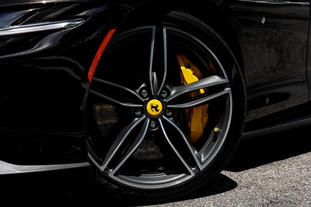 Used 2022 Nero Daytona Ferrari  image 39
