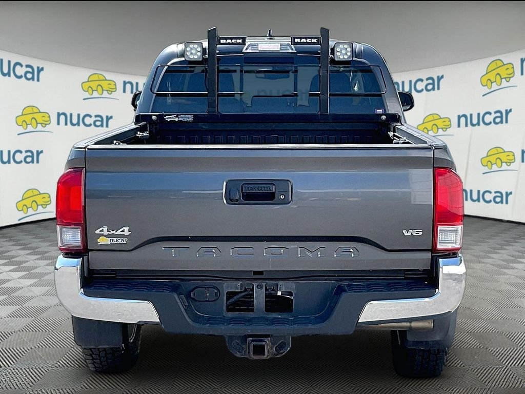 Used 2018 Magnetic Gray Metallic Toyota SR5 Double Cab 4x4 image 5