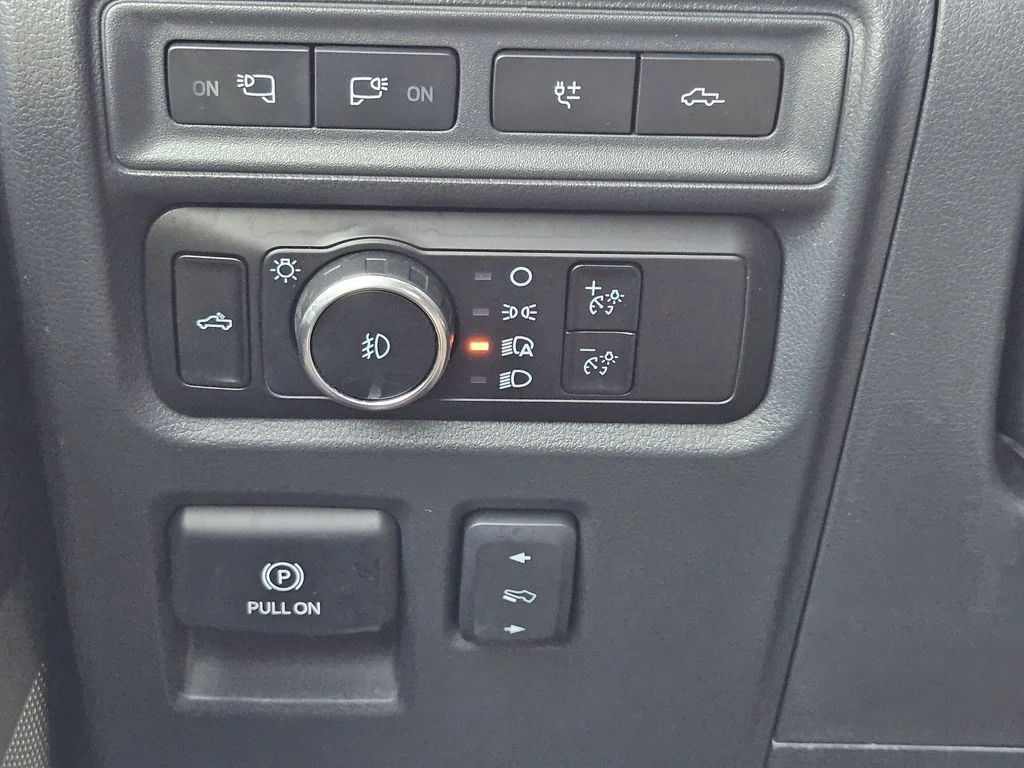 Used 2023 Red Ford Lariat image 24