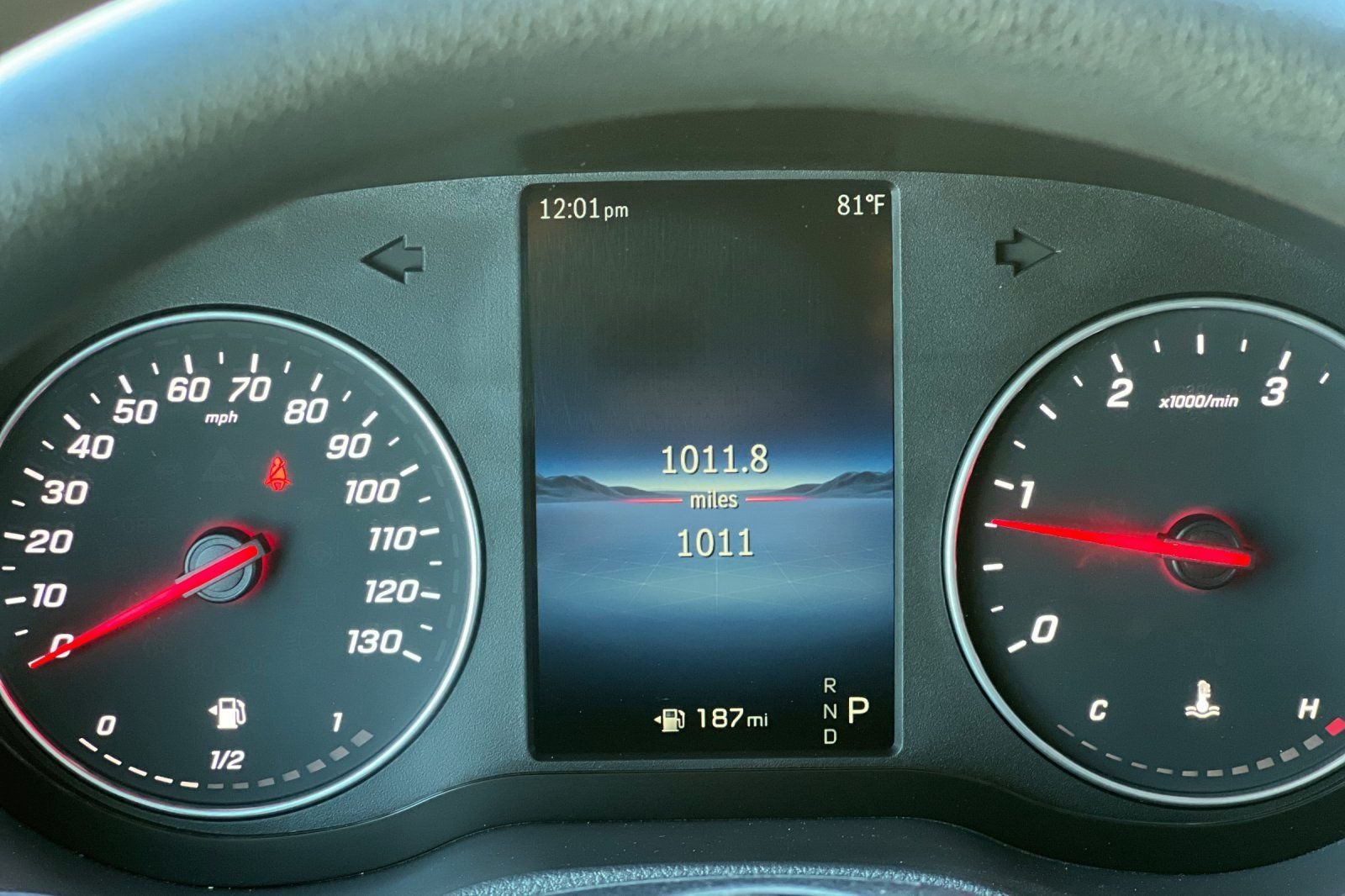 Used 2025  Mercedes-Benz Cargo 144 WB image 28