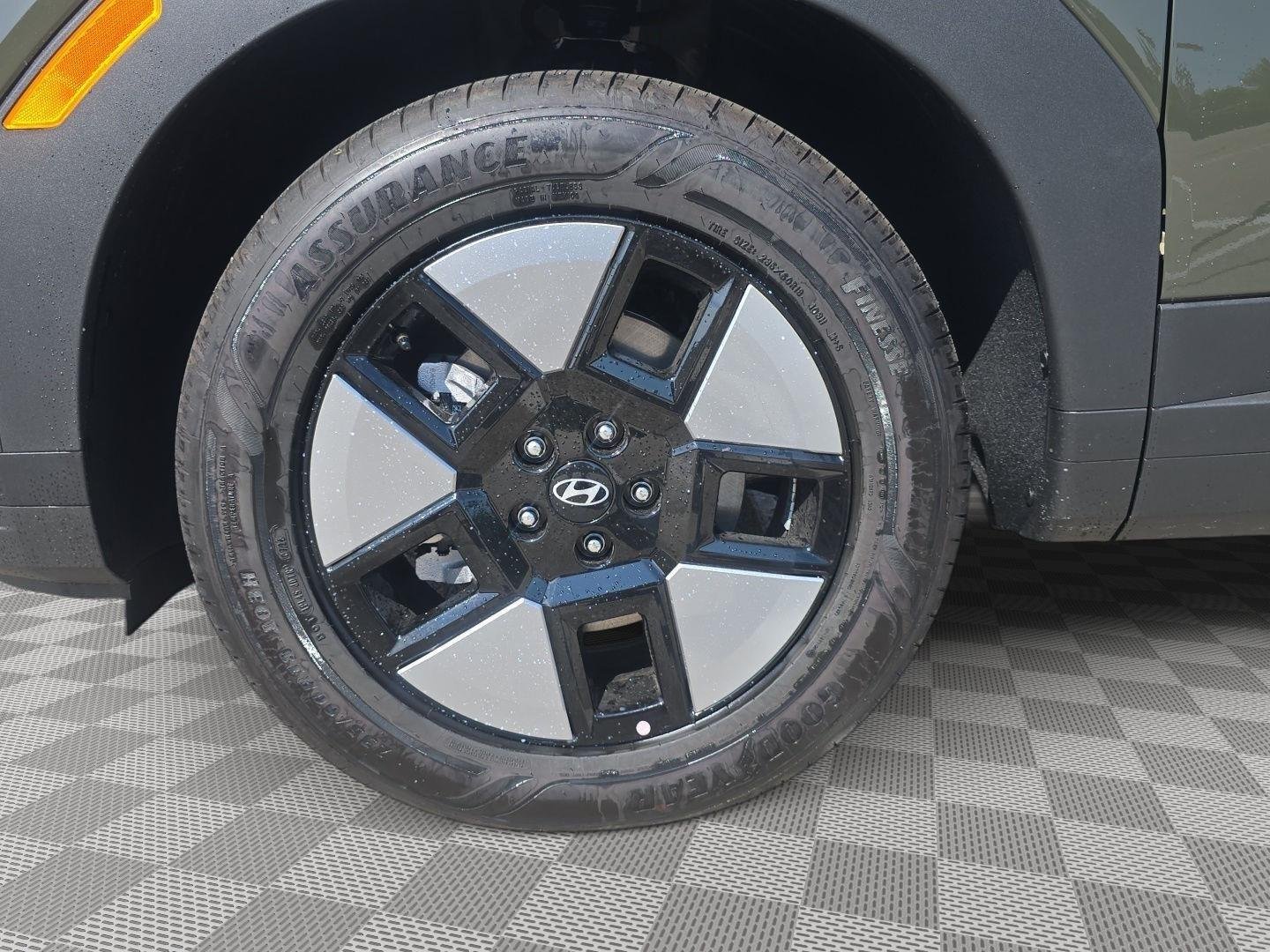 New 2026 Rockwood Green Hyundai SEL image 9