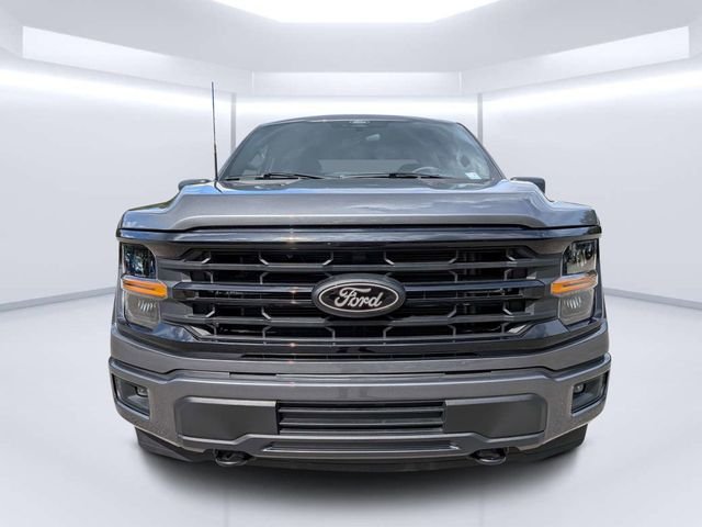 Used 2026 Gray Metallic Ford XLT image 8