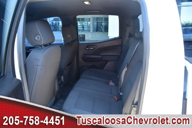 Used 2023 SUMMIT WHITE Chevrolet 4WD LT image 22