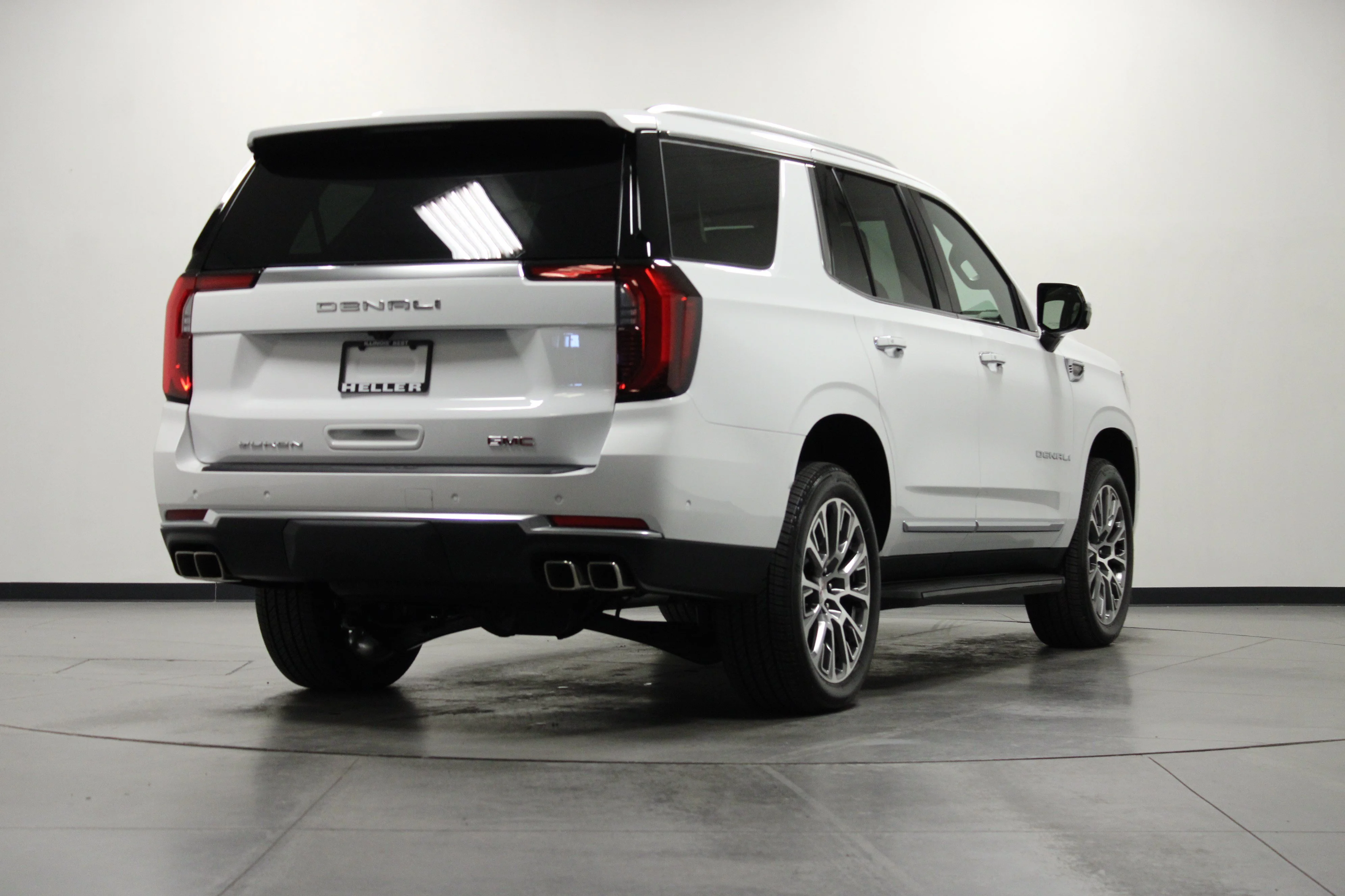 New 2026 Summit White GMC Denali image 4
