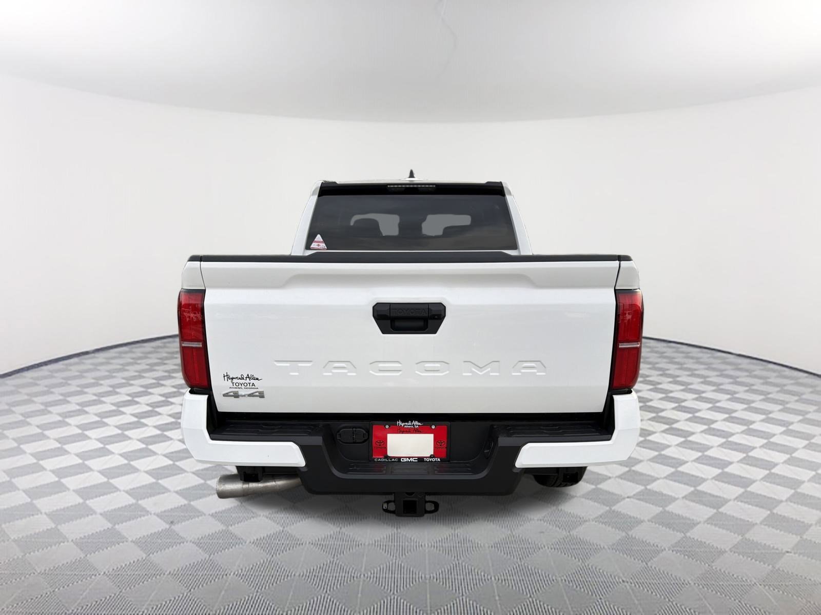2026 Toyota Tacoma SR5 - Photo 6