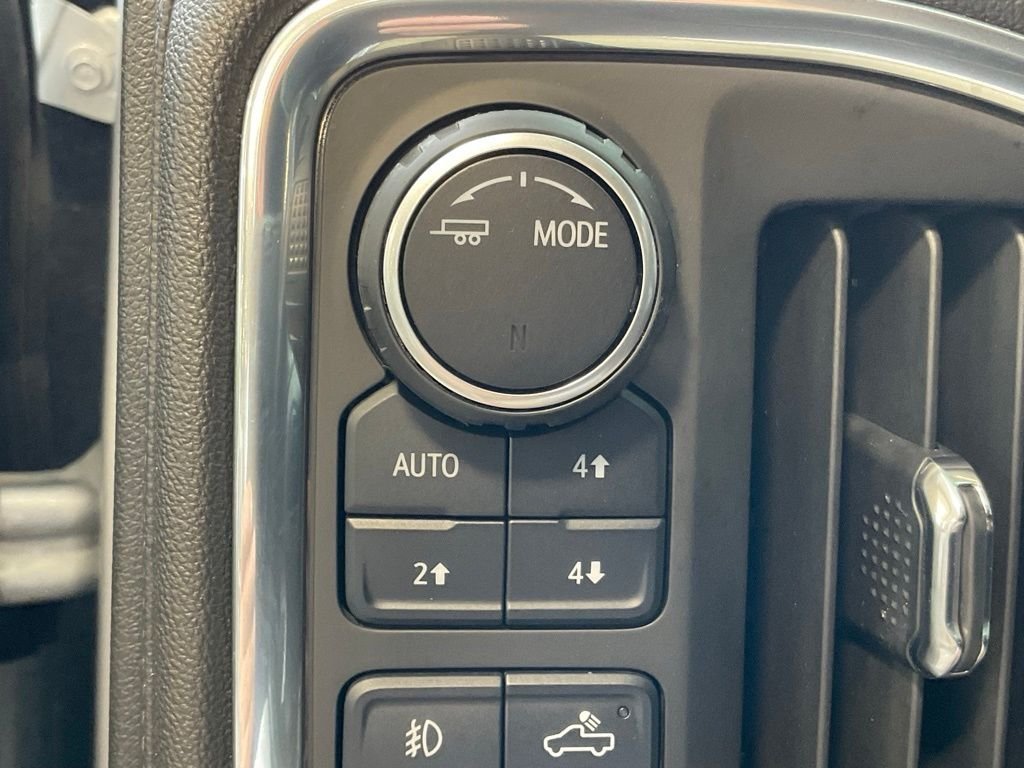 Used 2022 Silver Chevrolet LT Trail Boss image 17